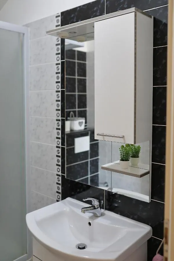 Bane Dvori Apartamento Bibinje 0*,